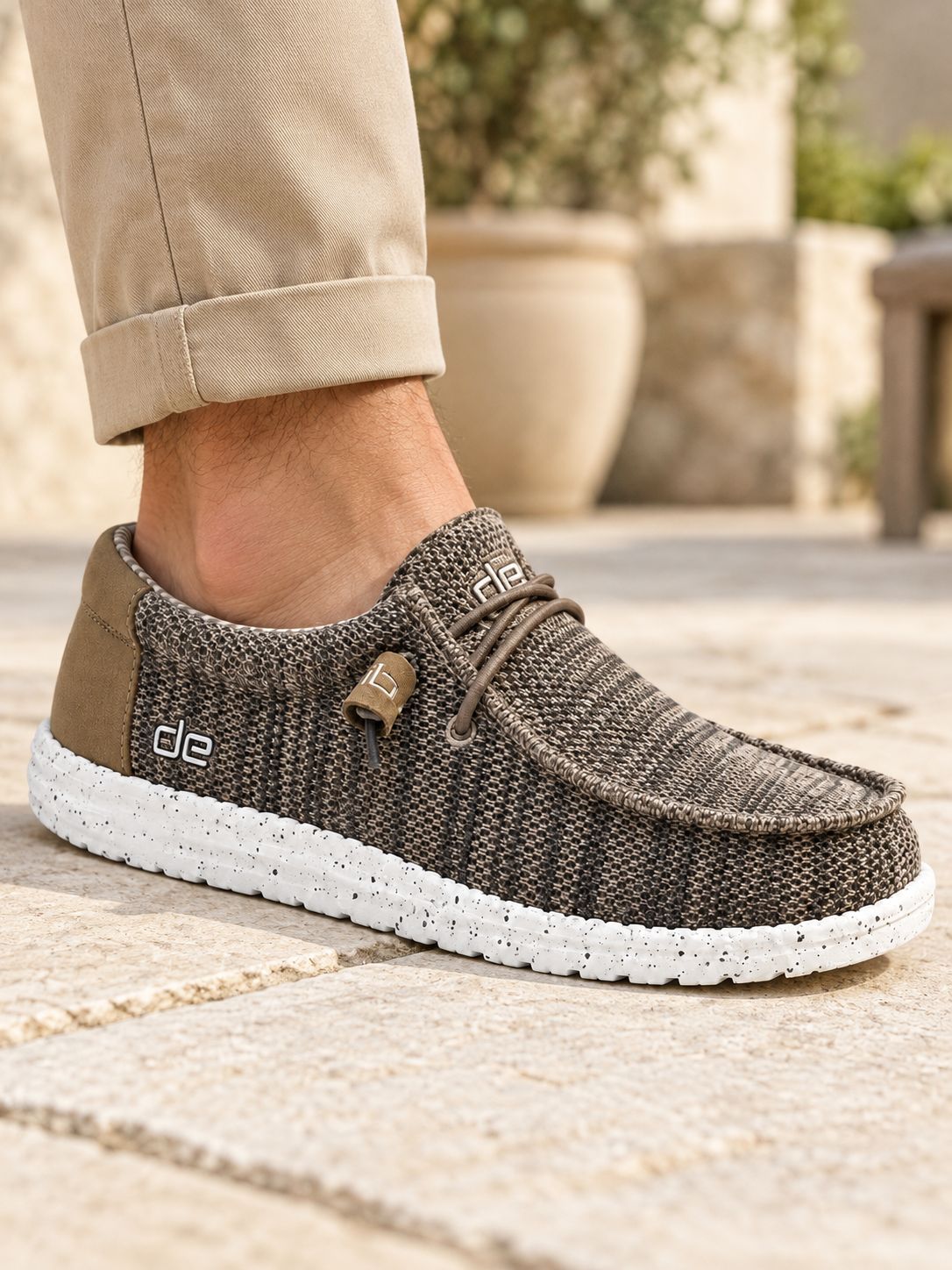 Hey Dude - Wally Sox -Brown -  40019-255