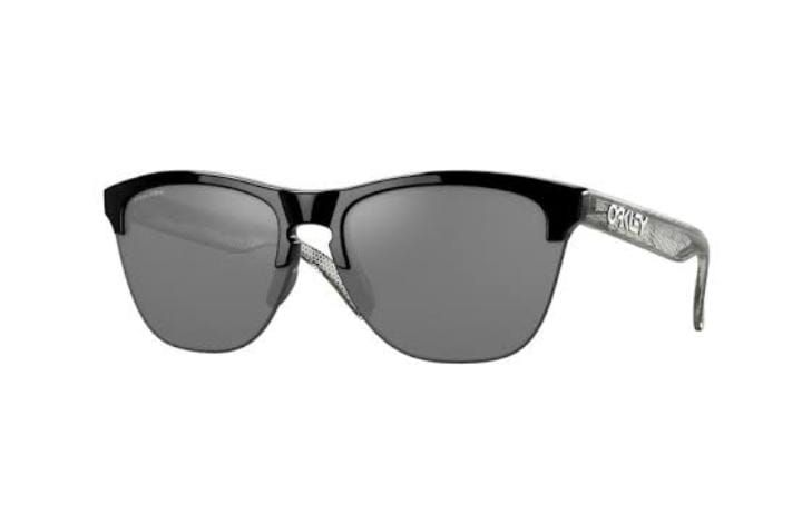 Oakley - Sun Glasses 937448, Colour: Polished Black prizm black, Description: Frogskins lite