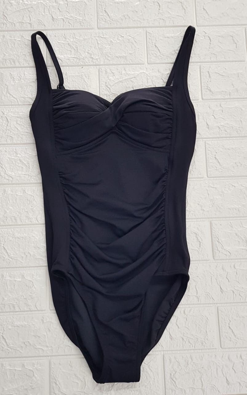 Seafolly - Twist  Black /One Piece, Colour: Black, Size.: UK 8, Style: Heart Shape