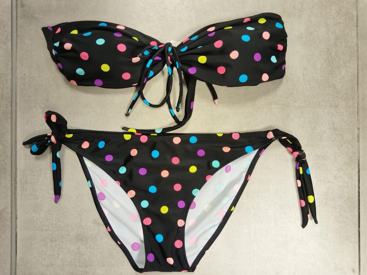 Hot Pursuit - Swim Wear 2 Piece, Colour: Black/Polka Dot, Size.: Size 30