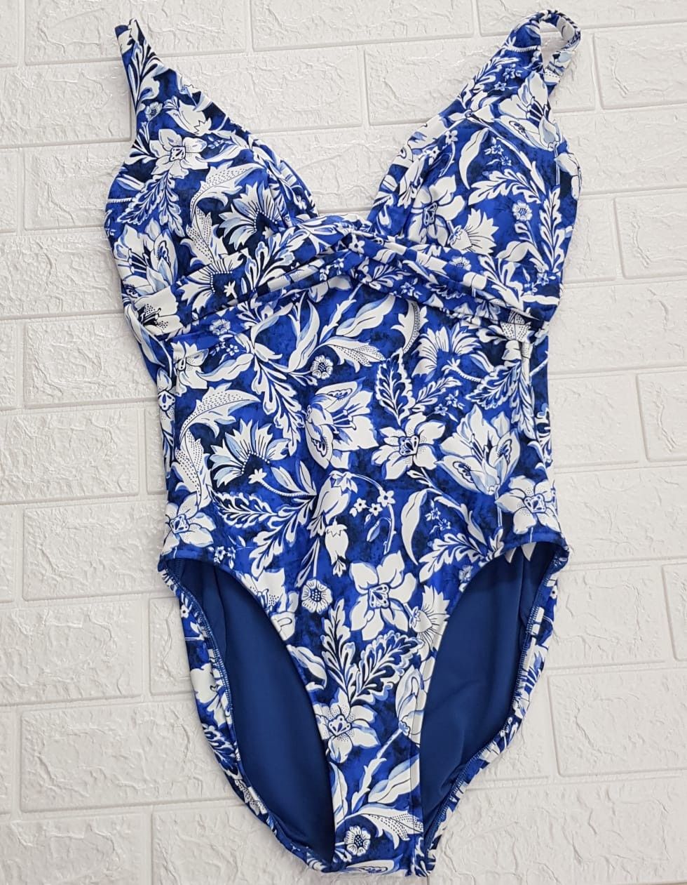 Seafolly - Marina DD Cup Wrap Front Mailot /One Piece, Colour: Blue &amp; White, Size.: UK 8, Style: Wrap Front