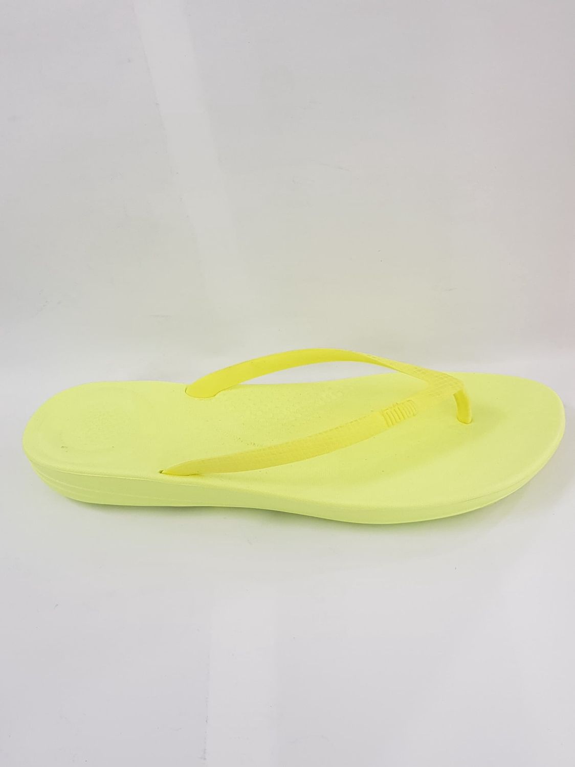Fitflop - Iqushions - Electric Yellow