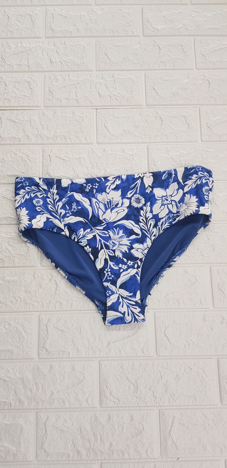 Seafolly - Marina Wide Side Retro Bottom, Description: Blue &amp; White Flowers, Size.: UK 8
