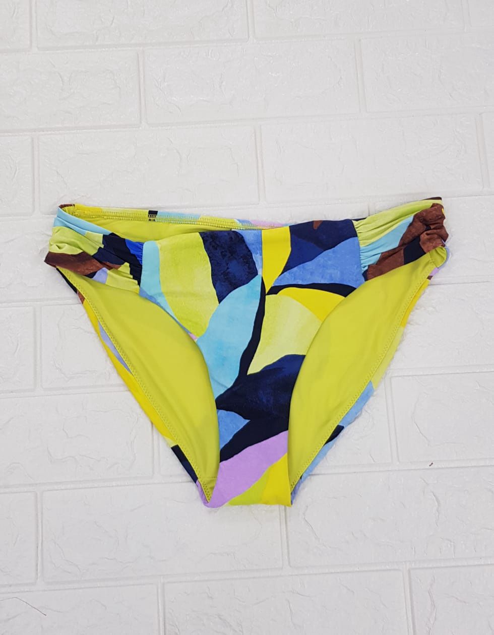 Seafolly - Ruched Side Bottom / Tropfest - 40145-978, Description: Ruched Side, Size.: UK 8, Style: High Cut