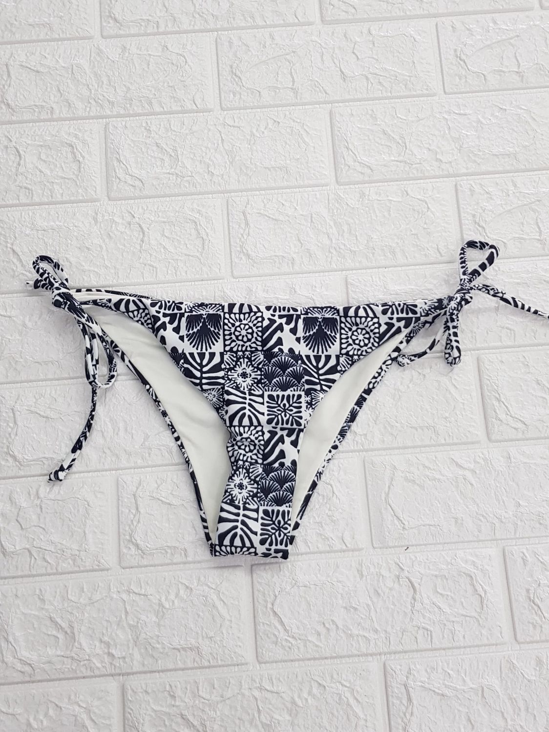 Phax- Tie Side Latin Bottom -Black &amp; White /PH23151H, Colour: Black &amp; White, Size.: X-Small