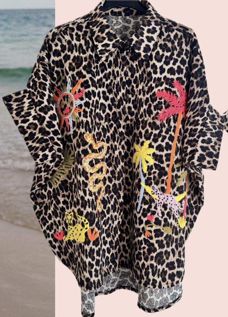 Pati Smith - Leo Sun, Snake, Palm Embriod Top