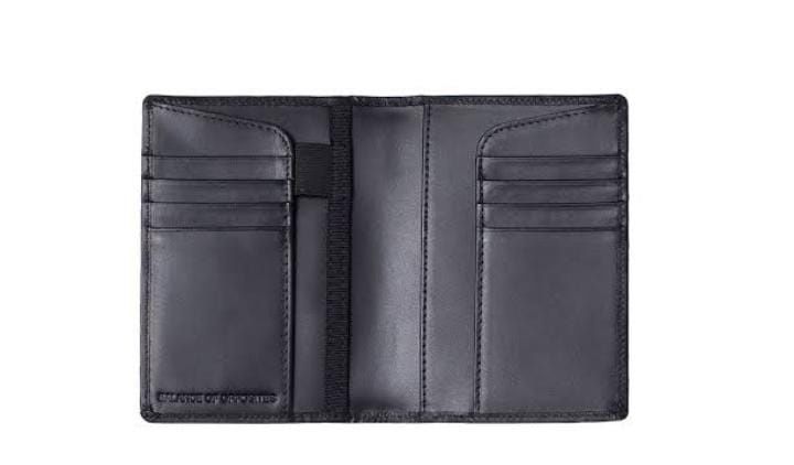 RVCA - Oak  Passport Wallet  AVYAA00101
