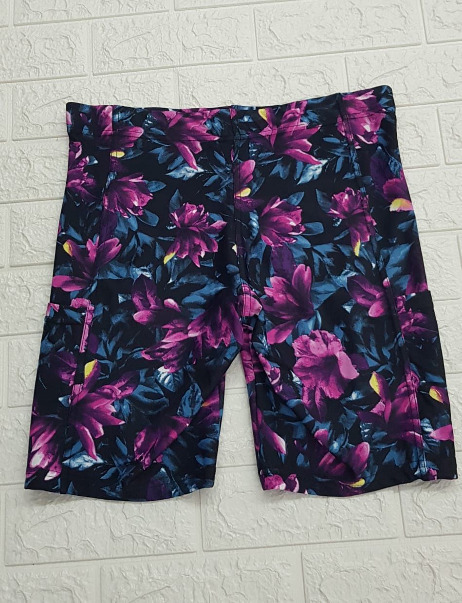 R &amp; O -  Mid Lenght Shorts - Petunia Purple Navy, Colour: Purple Navy, Size.: X-S