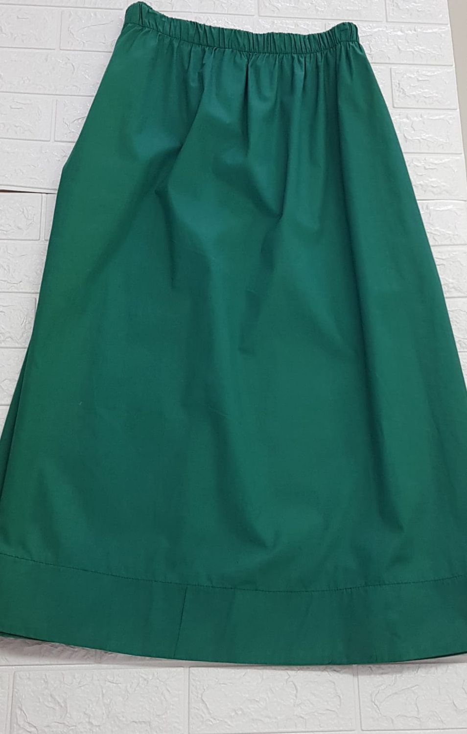 Tasha - Elle Midi Skirt - Emerald , Magenta ,Black, Colour: Emerald, Size.: X-Small