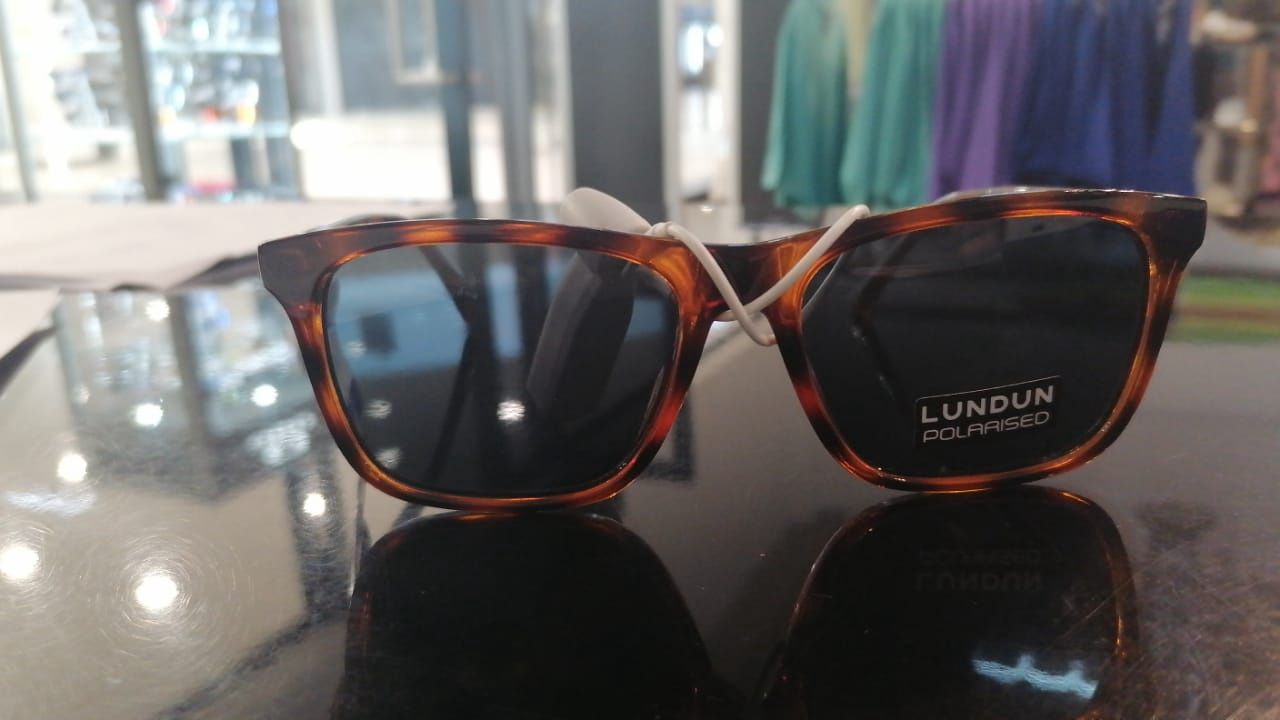 Lundun - Sun Glasses -Demi Smoke C3 - L8689