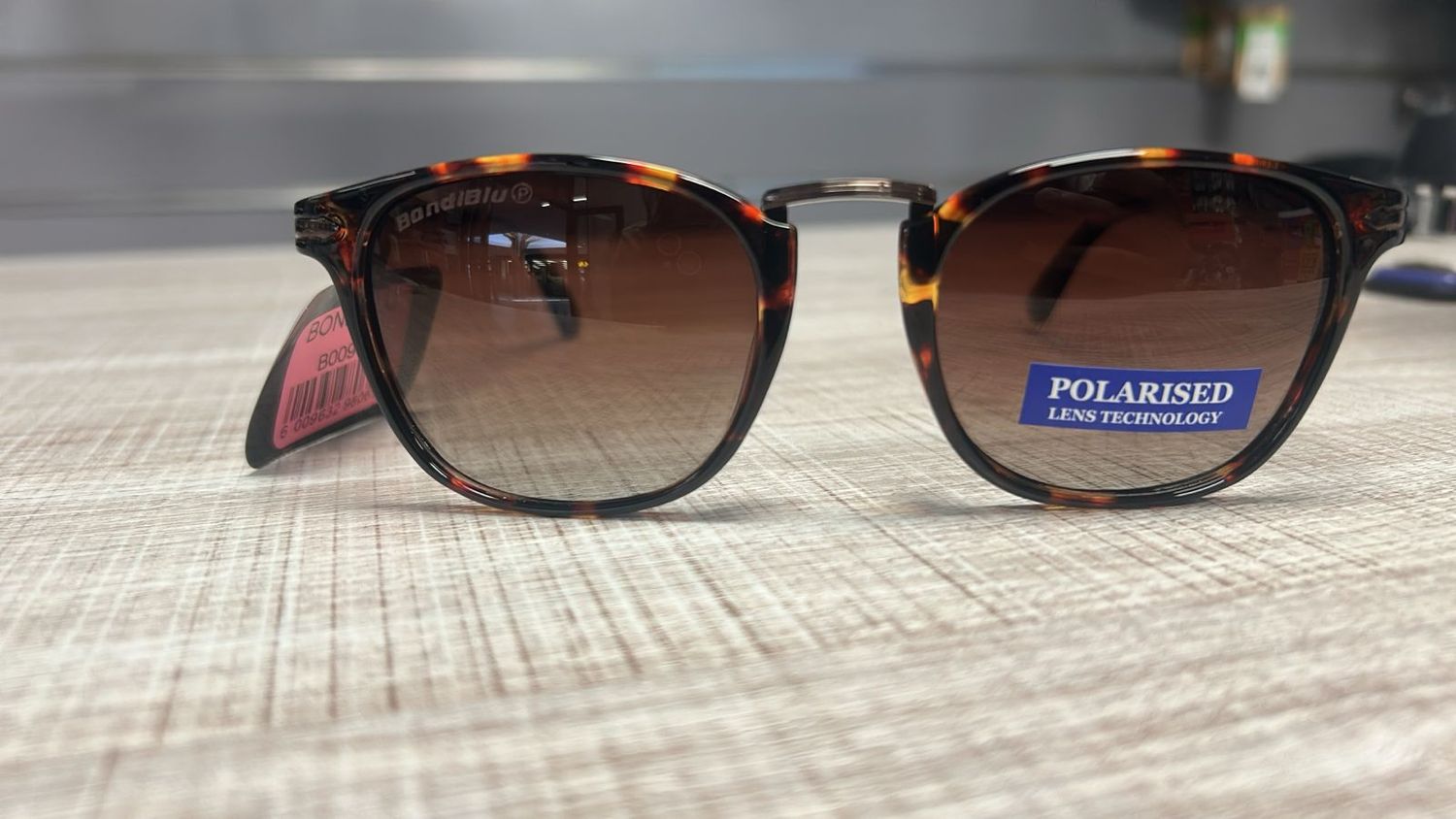 BondiBlu - Roam XDB -Sun Glasses -B00970