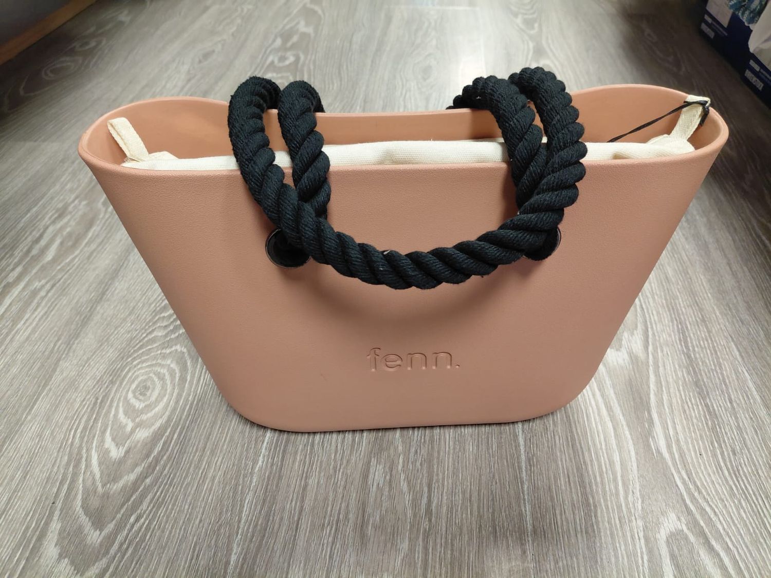 Fenn -Petite - Mocha /Beige inner /Black Rope Handle