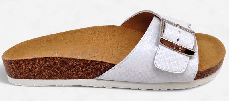 Julz - Amber - White Snake