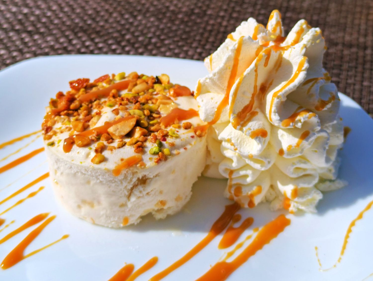 NOUGAT GLACÉ NOUGAT GLACÉ