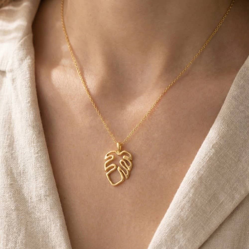 Monstera Cutout Pendant Necklace: G