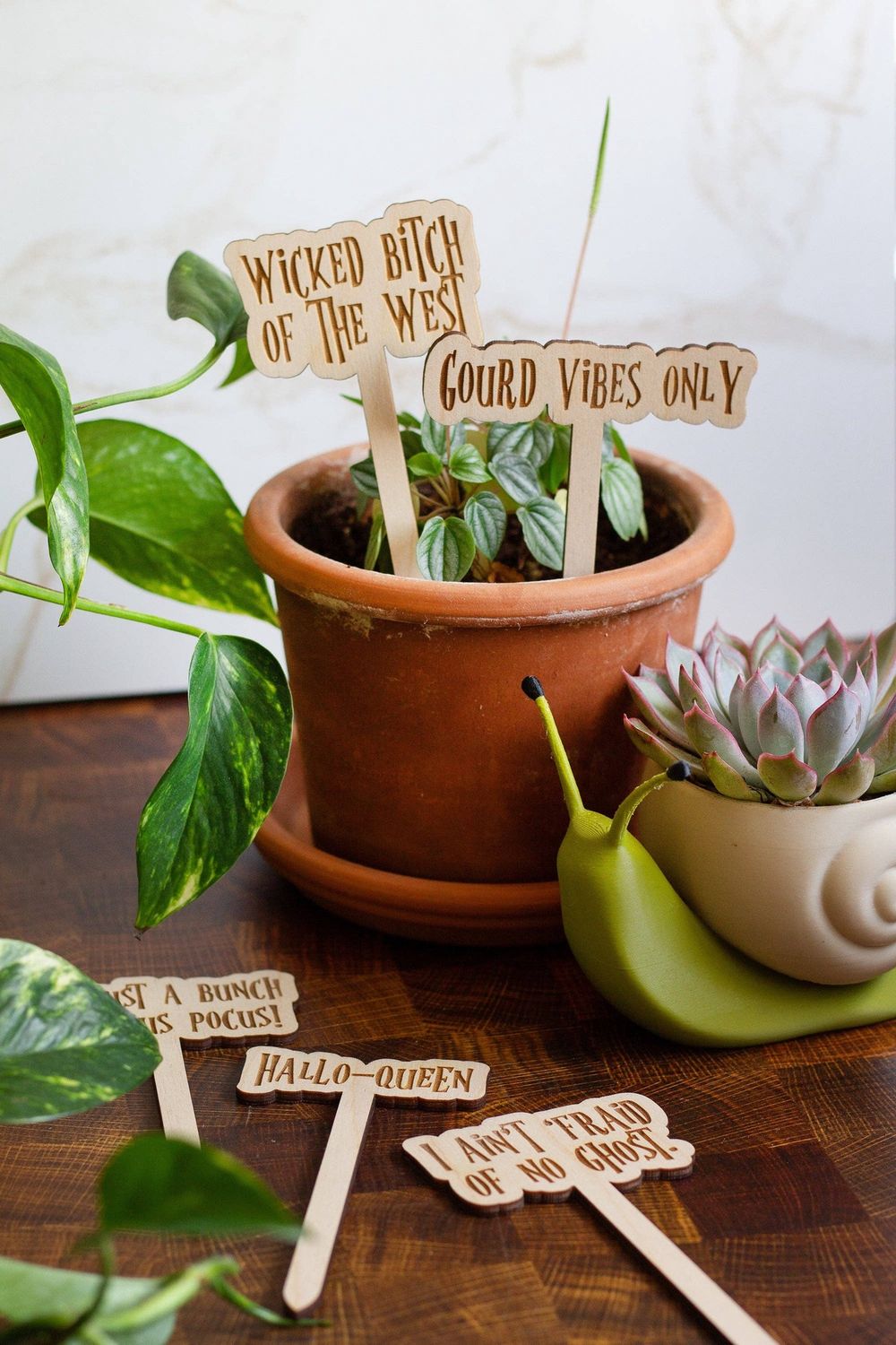 Halloween Wooden Plant Markers : I smell children