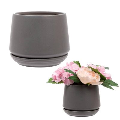 Truu Design Matte Ceramic Planter with Saucer 5.9": Grey