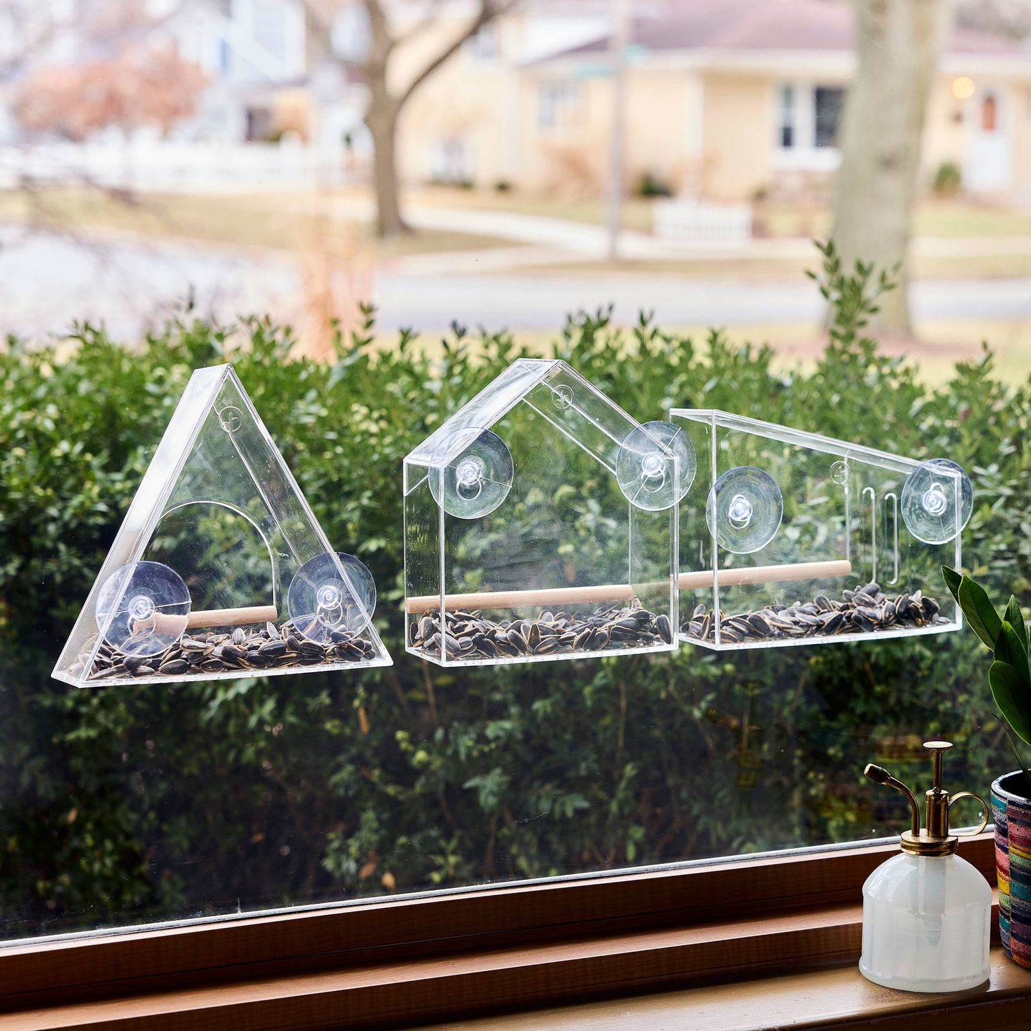 Birds on the Block - Bird Feeders: Cottage Roost