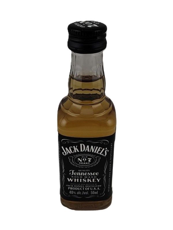 JACK DANIELS OLD NO. 7 TENNESSEE WHISKY..