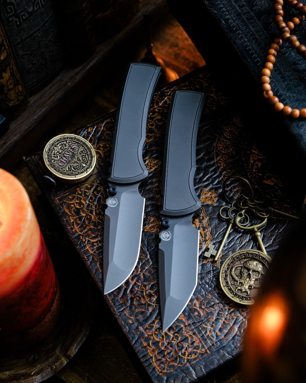 Chaves Redencion Street Integral-Magnetic / Grey PVD / M390 / DP