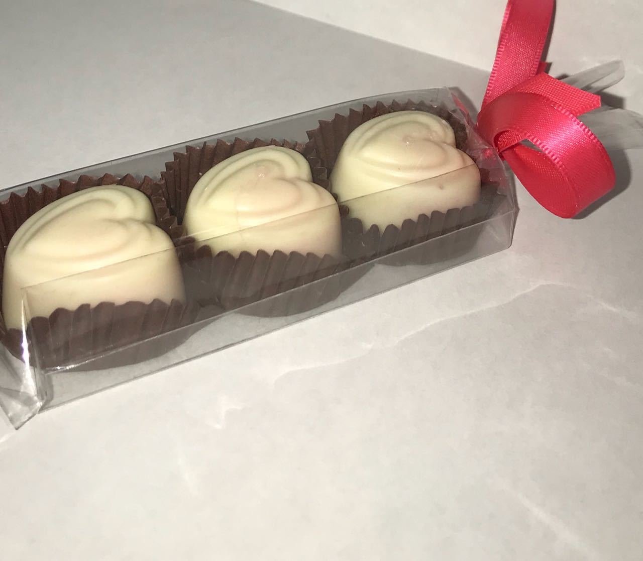Chocolate Blanco con Relleno de Fresa