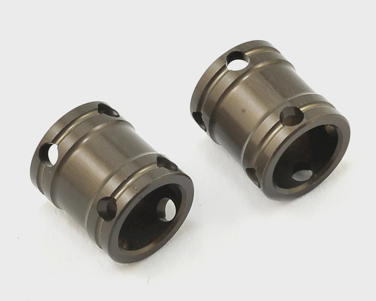 MUGA2213