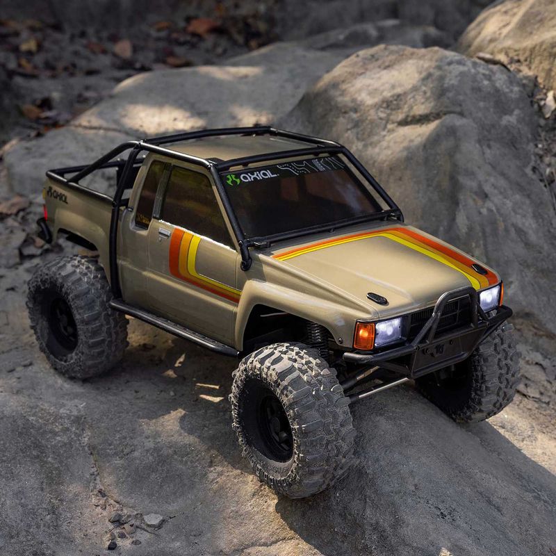 Axial 1/10 SCX10 III 1987 Toyota SR5 4X4 RTR Brushed Rock Crawler Tan — AXI-2062T1