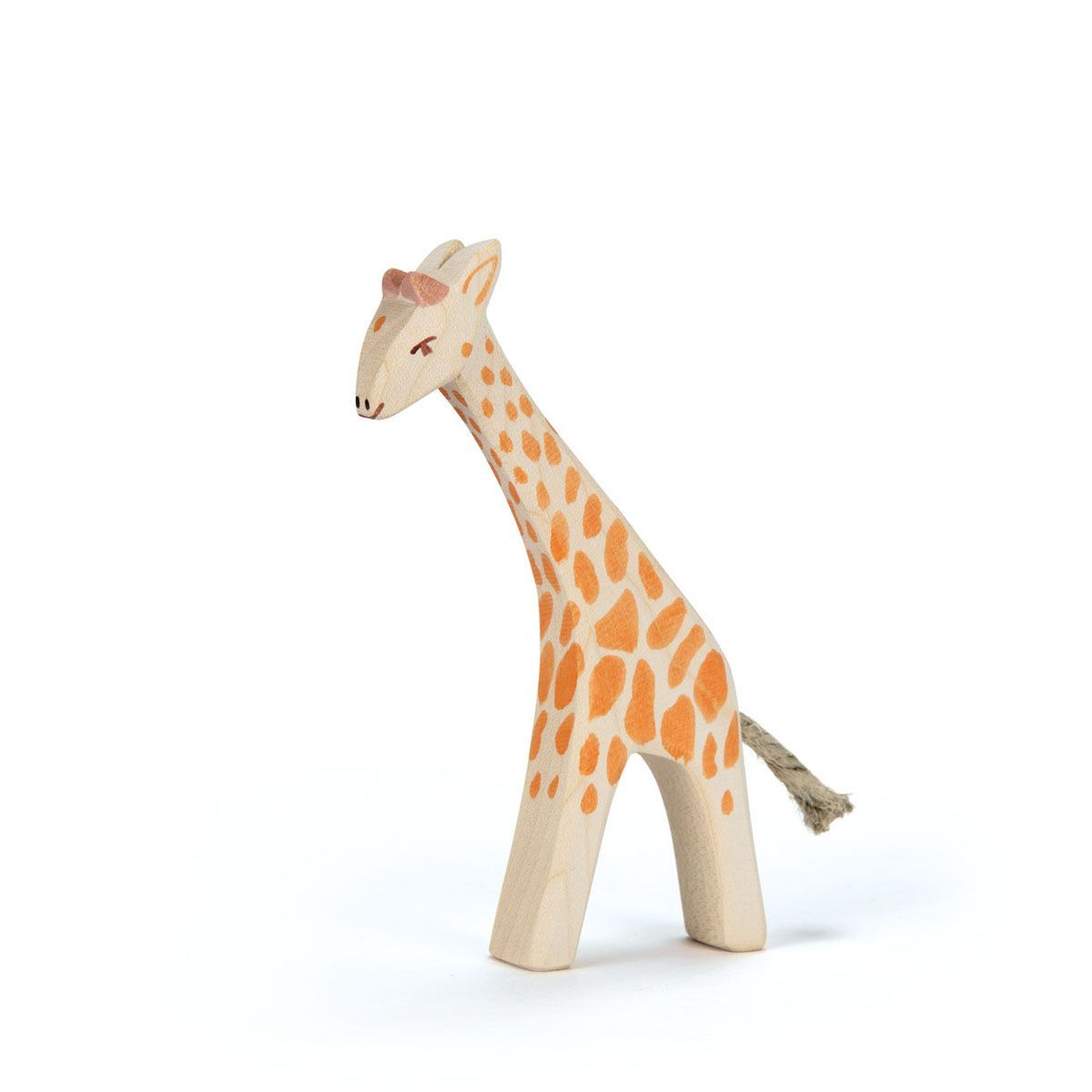"Giraffe klein gebeugt" von Ostheimer Holzspielzeug