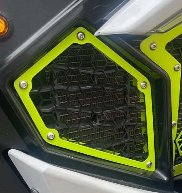 PRO R/ TURBO R -Side Vents