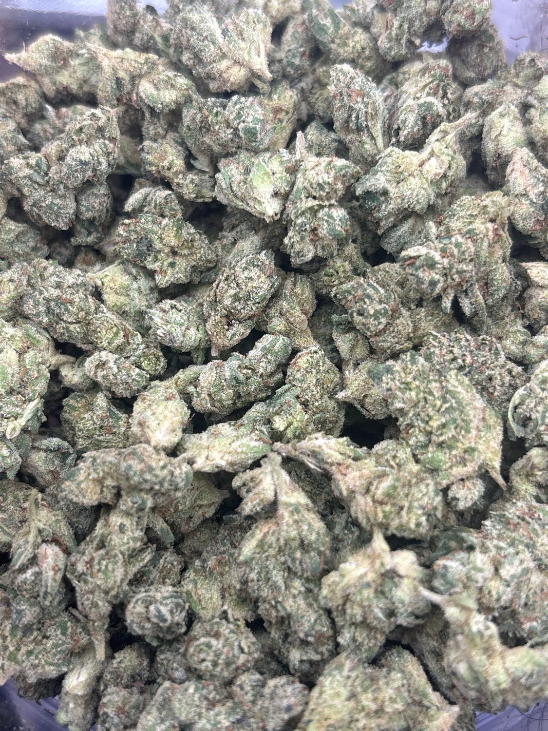Smoke Junction - Gorilla Glue #4 - Indica/Hybrid