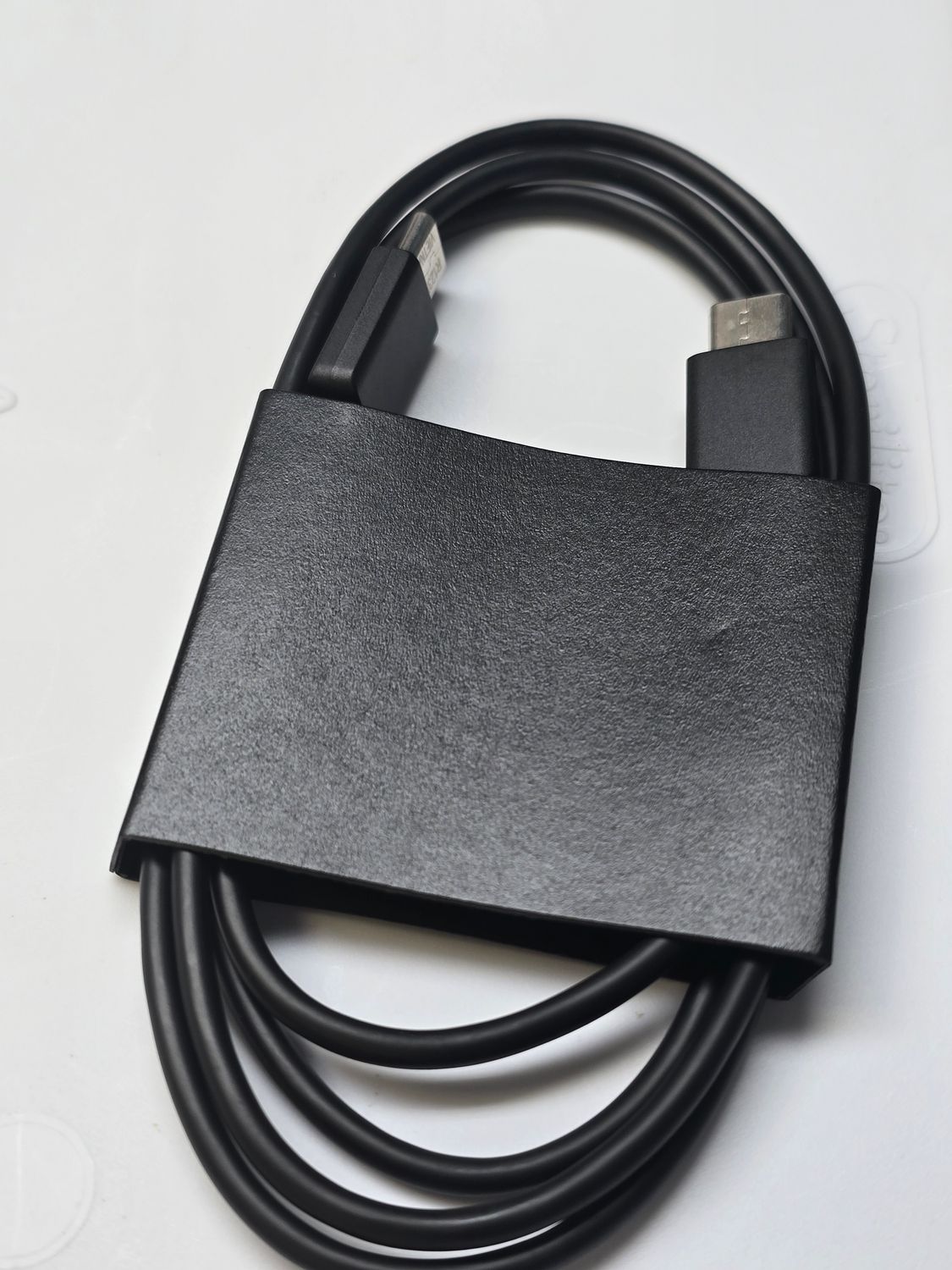 ​Samsung 1-meter white USB-C to USB-C data link cable BLACK