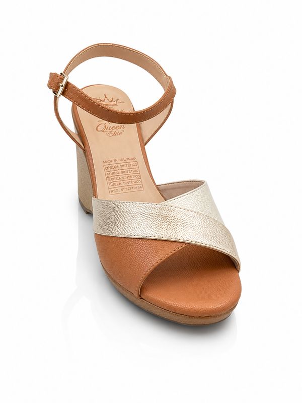 Aitana Queen Eliz Champagne Heel