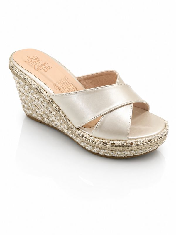 Eva Queen Eliz Champagne Platform