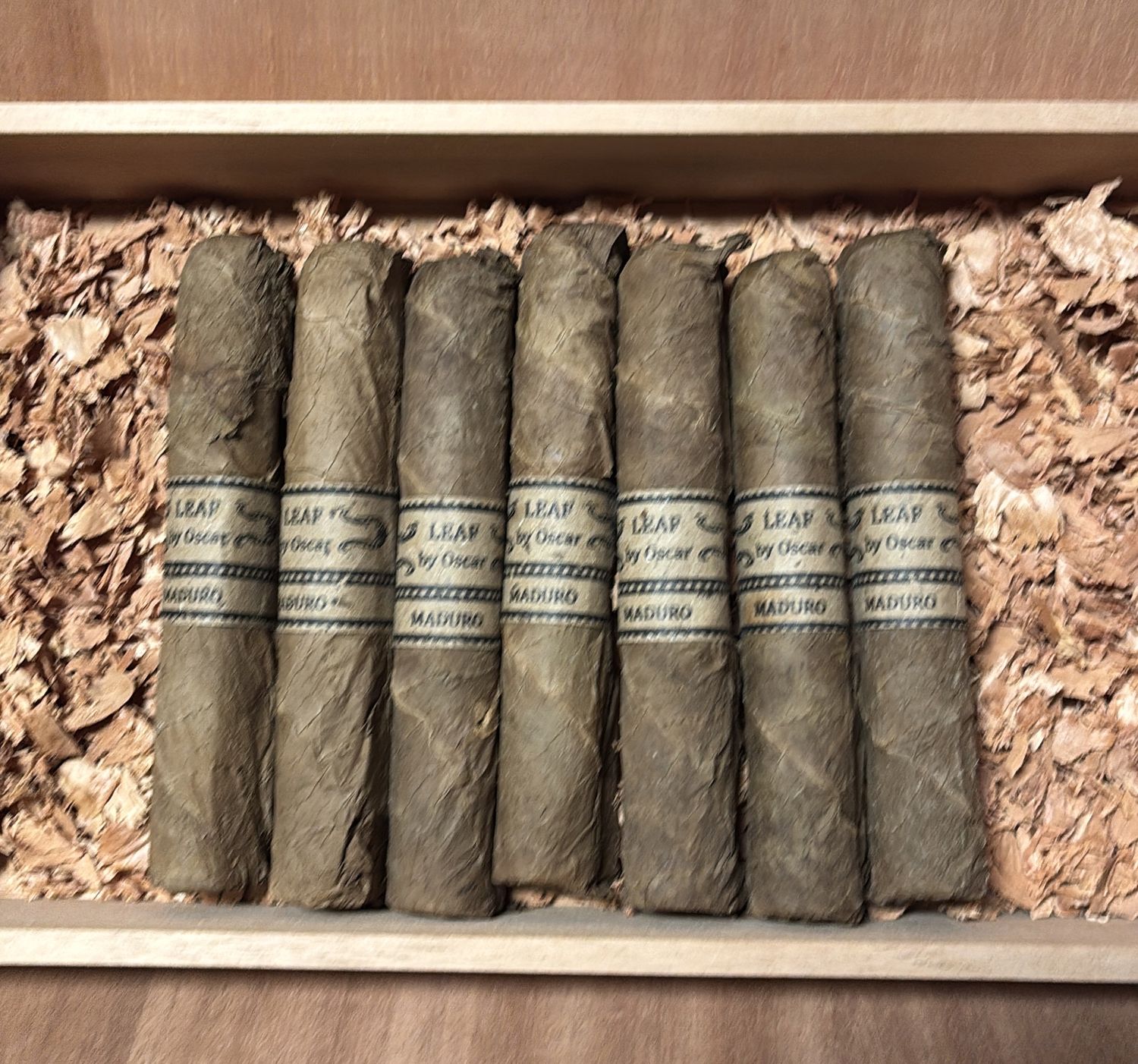 Leaf Maduro Sixty (Gordo) 6x60