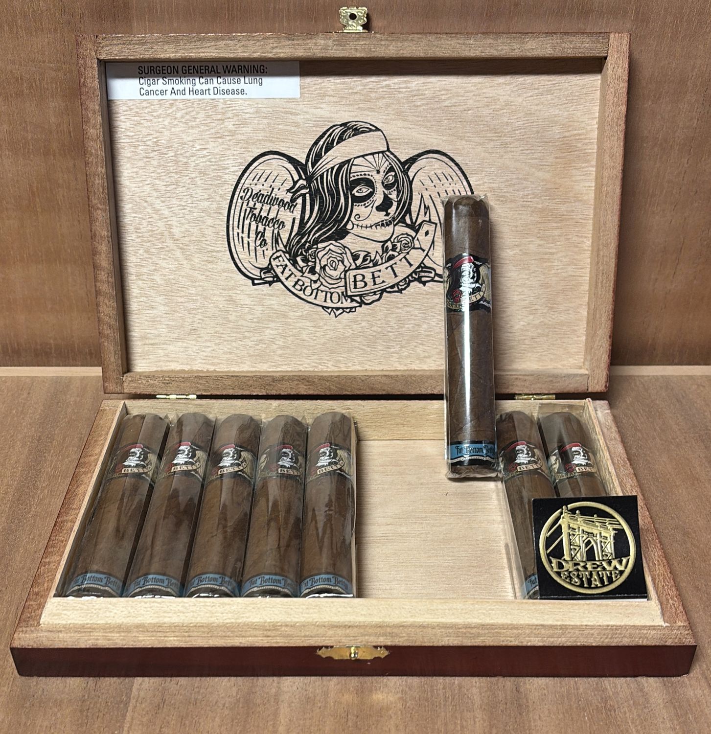 Fat Bottom Betty Robusto 5x54
