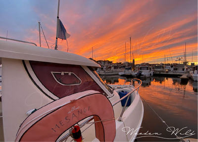 RETOUR AU PORT