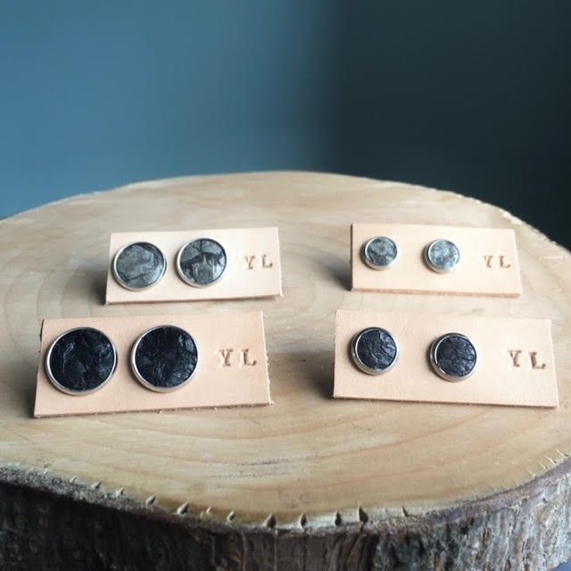 Fish Leather Studs 8mm