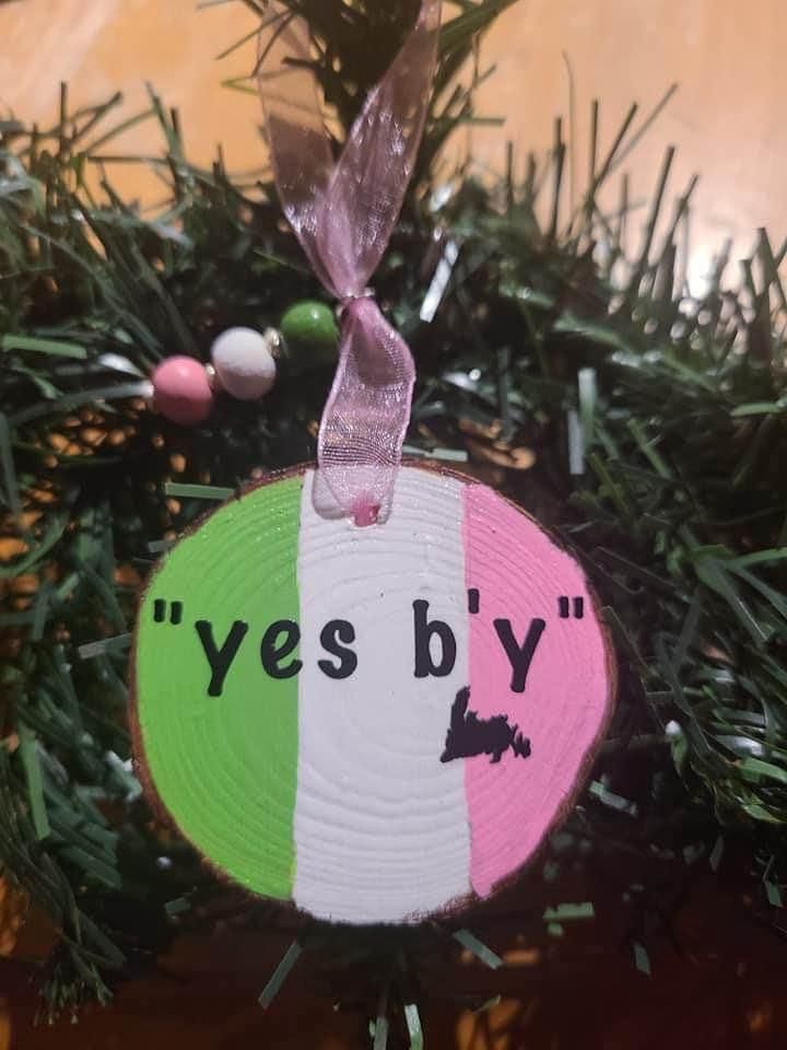 NL Saying ornaments