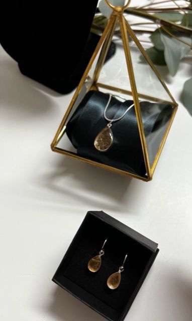 Mica Collection, Material: Earrings