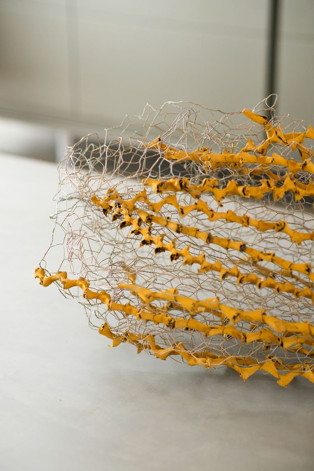 Gaiola 45 Sculpture in Gold with Ochre Buriti Stems