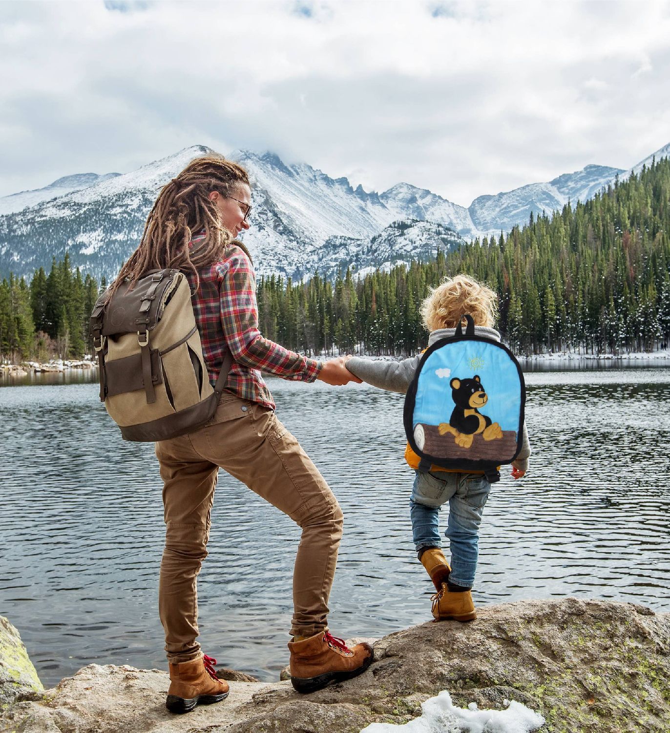 11' Backpack - Black Bear