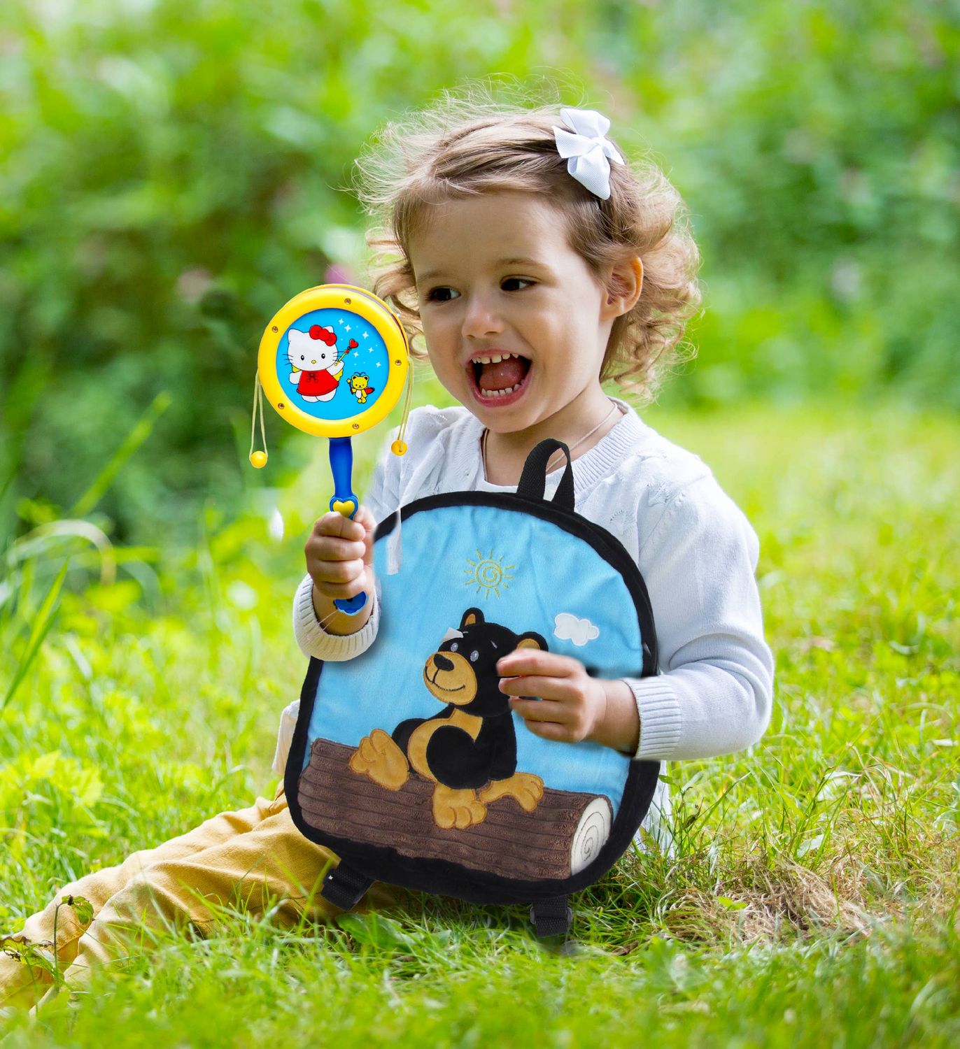 11' Backpack - Black Bear