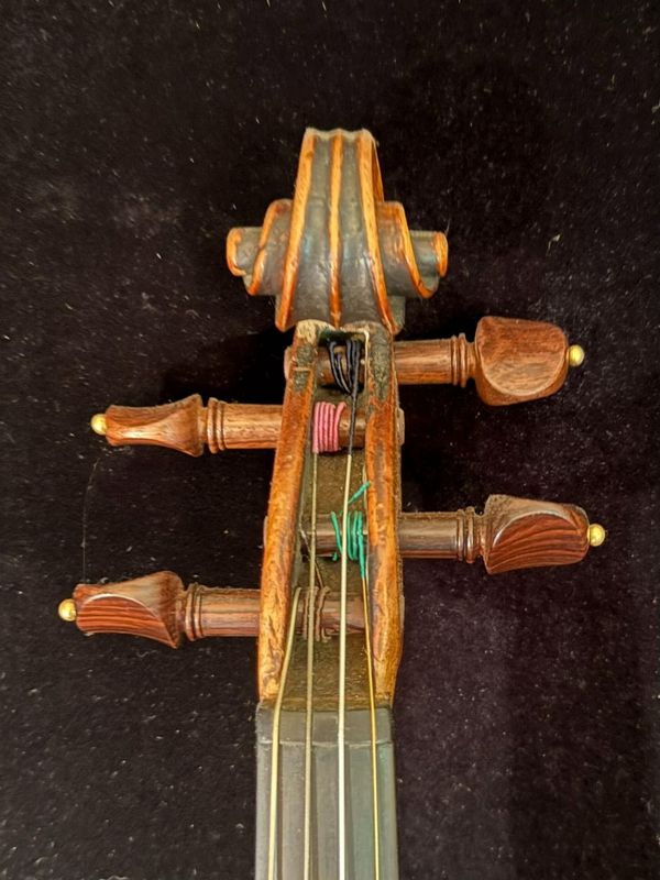 Fine Saxon Violin, c. 1850 Fine Saxon Violin, c. 1850