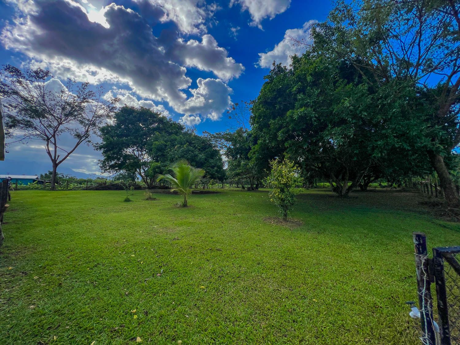 EN VENTA- LOTE EN LOS ANGELES 2
