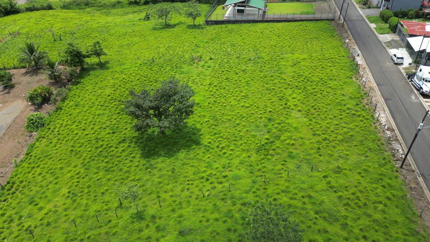 EN VENTA- LOTE EN AGUAS ZARCAS 2