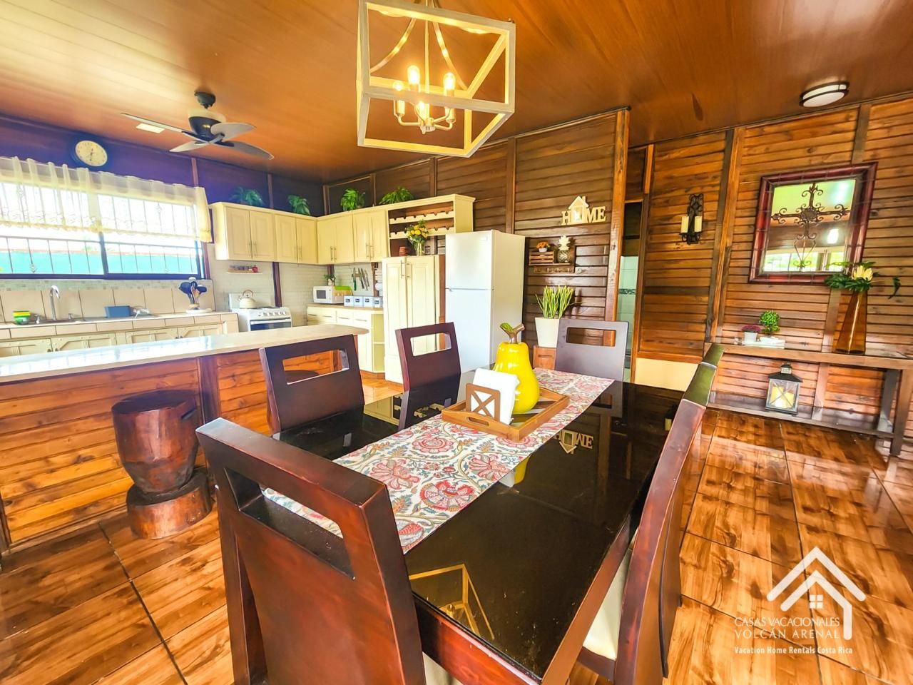 CABAÑA RUSTICA- SERENITY LA FORTUNA 9