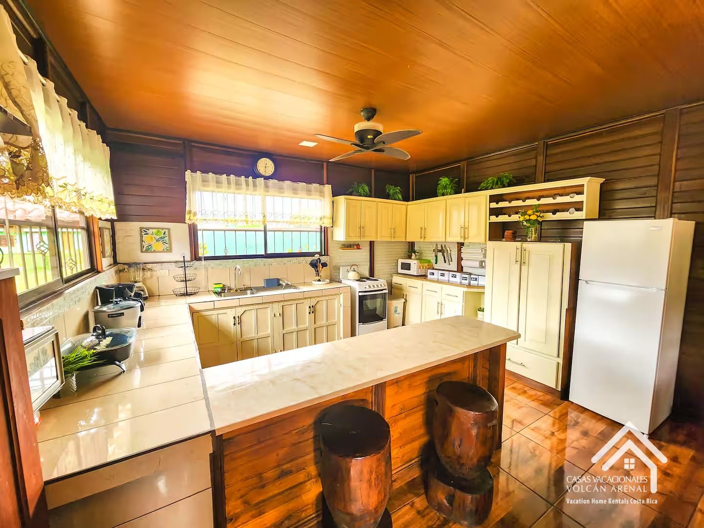 CABAÑA RUSTICA- SERENITY LA FORTUNA 16