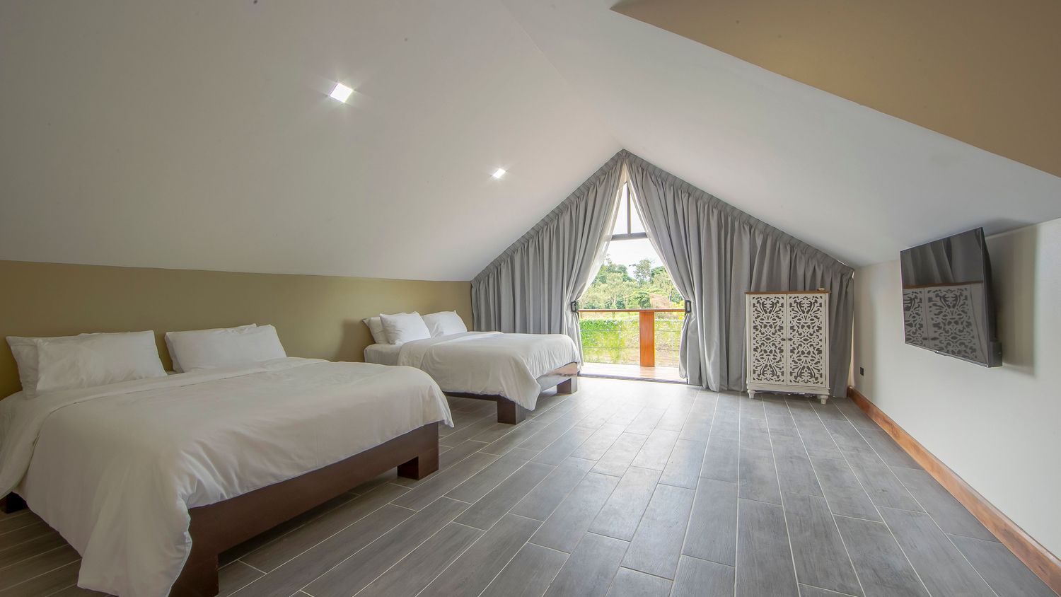 EN VENTA- LA FORTUNA COUNTRY HOUSE 17