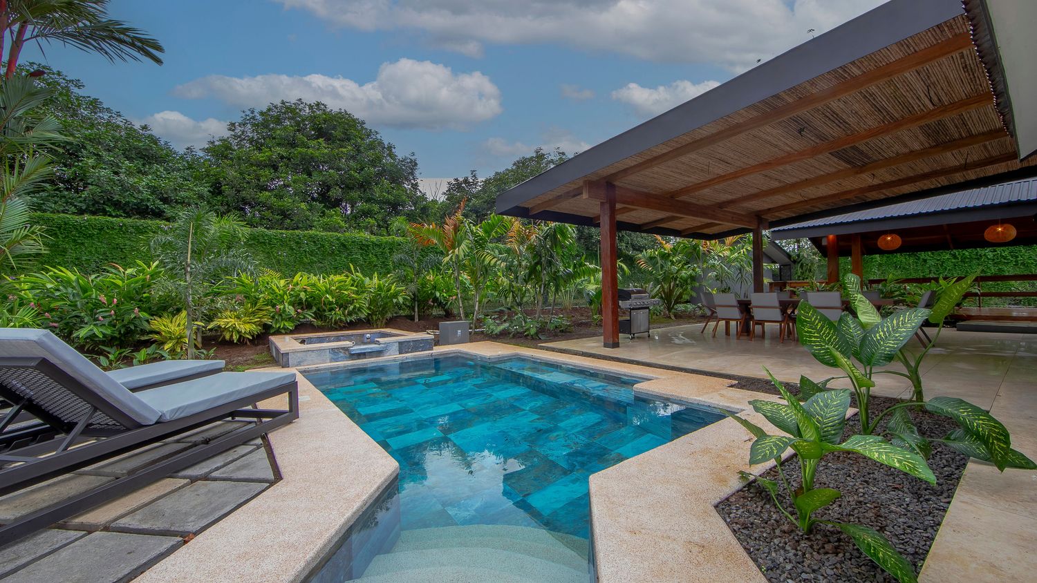 EN VENTA- LA FORTUNA COUNTRY HOUSE 2
