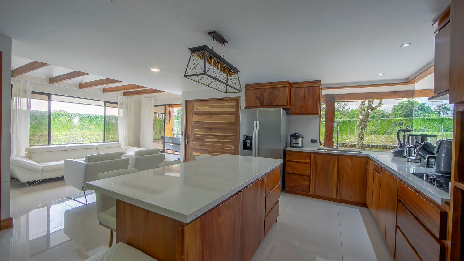 EN VENTA- LA FORTUNA COUNTRY HOUSE 16